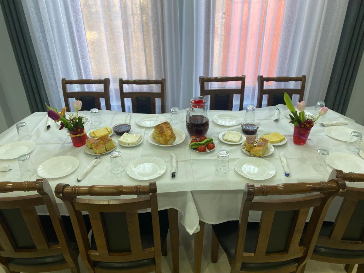Hotel Epoka Shkoder Bagian luar foto