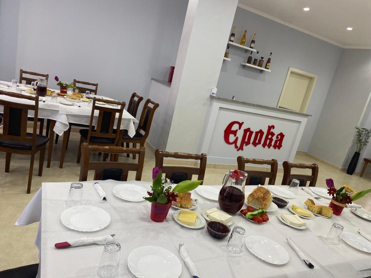 Hotel Epoka Shkoder Bagian luar foto